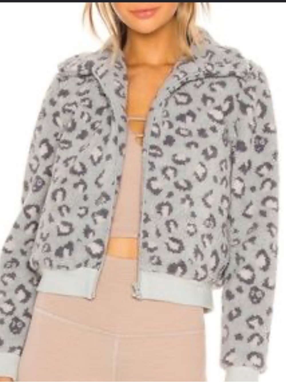 Beyond Yoga Sherpa Bomber Zip Teddy Jacket Women’s M Grey Pink Leopard